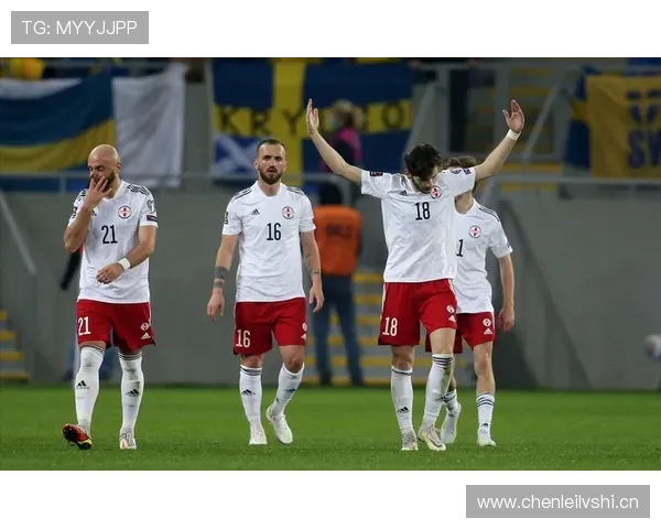 伊萨克对阵顶级中卫的技术优势分析