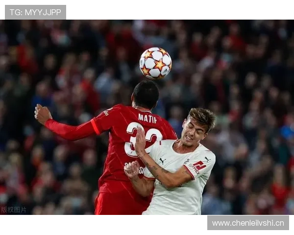 琼阿梅尼 vs 托纳利:新一代后腰的战术角色与防守效率对比 琼阿梅尼 vs 托纳利:新一代后腰的战术角色与防守效率对比