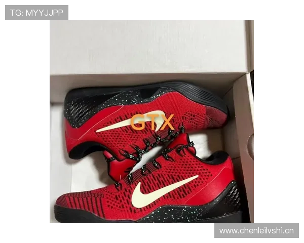 蒋圣龙鞋柜能开个店吧，光球鞋就让人想跪了！