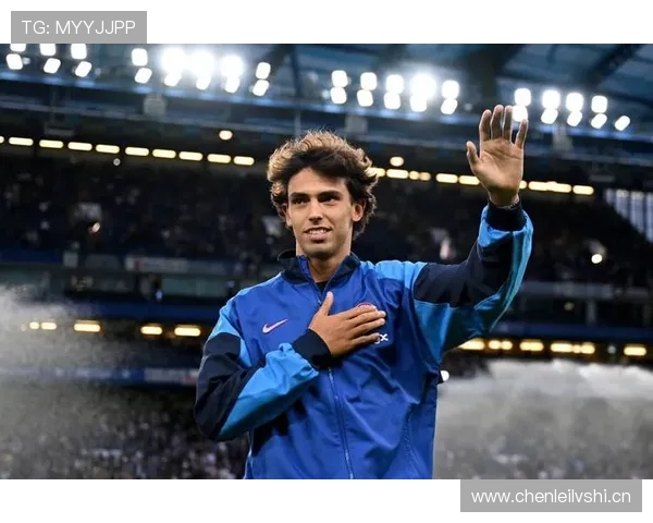 菲利克斯赛场上卖命，场下钱包瘪得跟谁借钱似的？